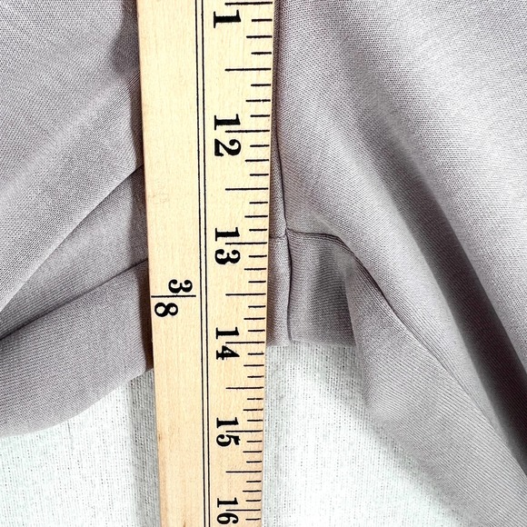 ATHLETA Pants Womens Small Light Gray Seasoft Wide Crop Tinsel Athletic Workout - Picture 16 of 16